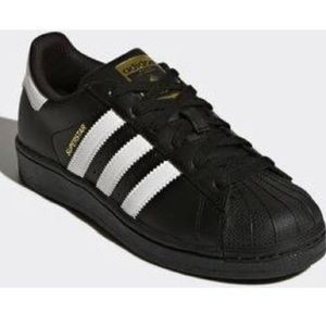 Adidas Black Superstar